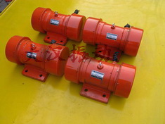 YZS振動(dòng)電機(jī):激振能力強(qiáng)，拆卸方便。